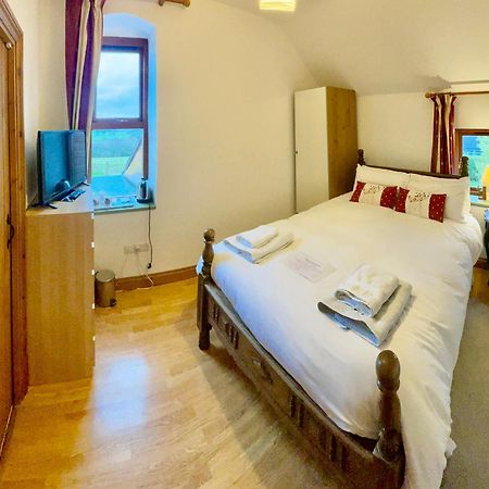 Highfields Farm B&B Стоун Екстериор снимка